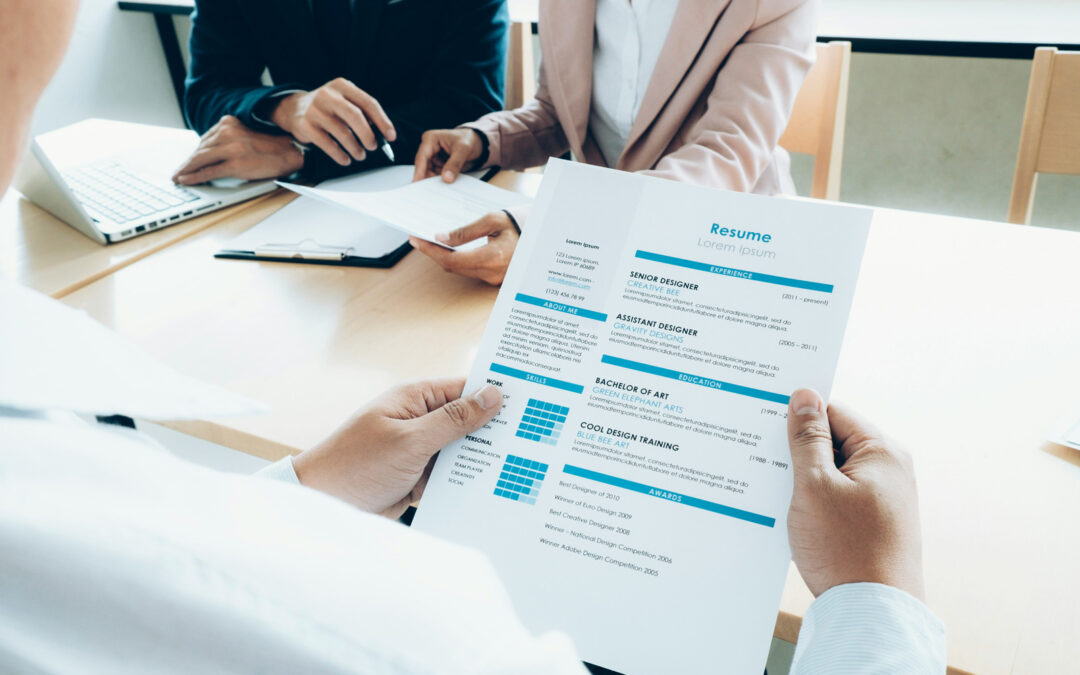 Réussir son CV pour l&rsquo;Outre-mer : le guide complet